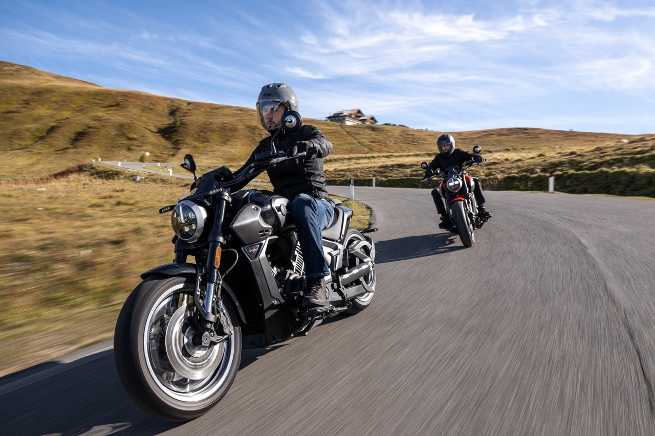 MBP C1002V: la cruiser cinese è disponibile nelle concessionarie